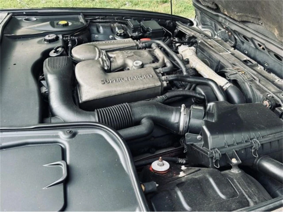 1999 Jaguar X100 XKR - Image 13 of 30