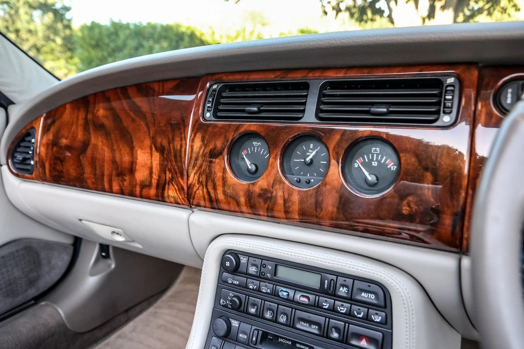 1999 Jaguar X100 XKR - Image 21 of 30