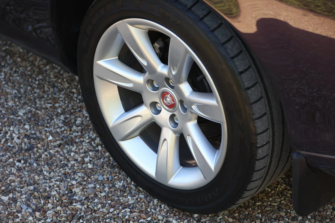 1999 Jaguar X100 XKR - Image 13 of 30