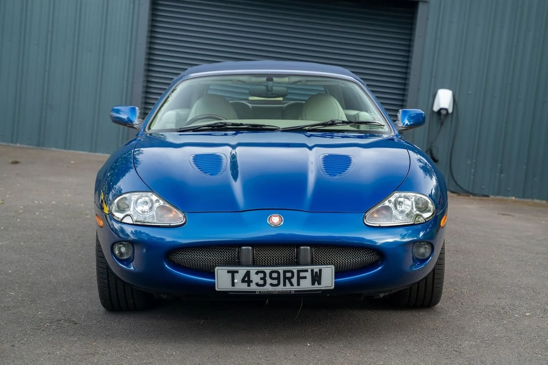 1999 Jaguar X100 XKR - Image 13 of 30