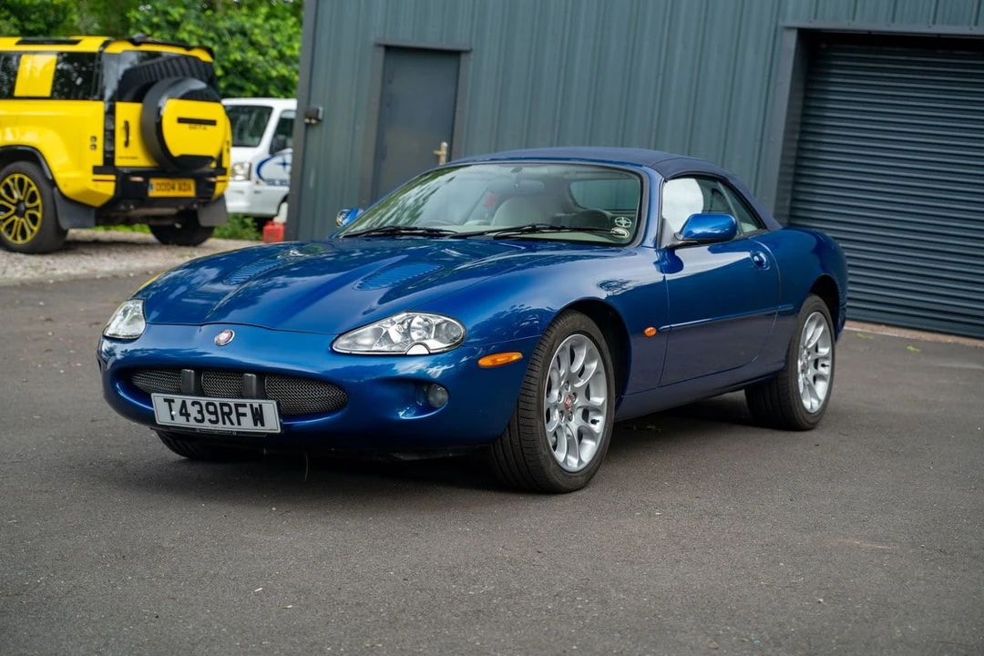 1999 Jaguar X100 XKR - Image 3 of 30