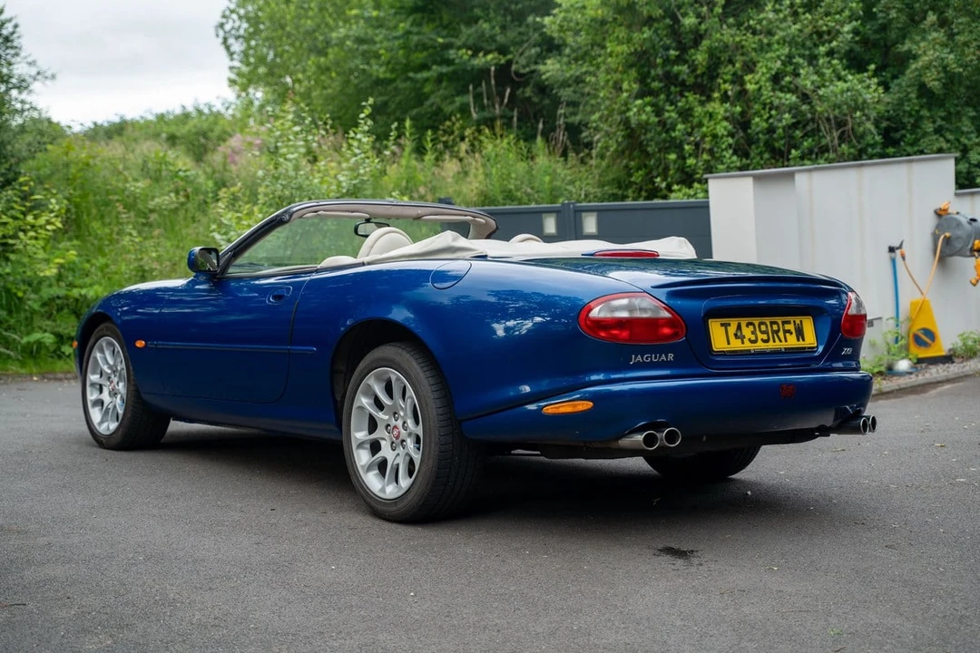 1999 Jaguar X100 XKR - Image 9 of 30