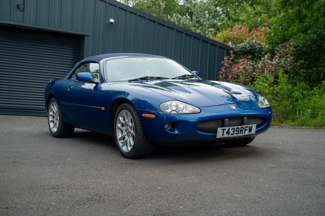 1999 Jaguar X100 XKR - Image 12 of 30