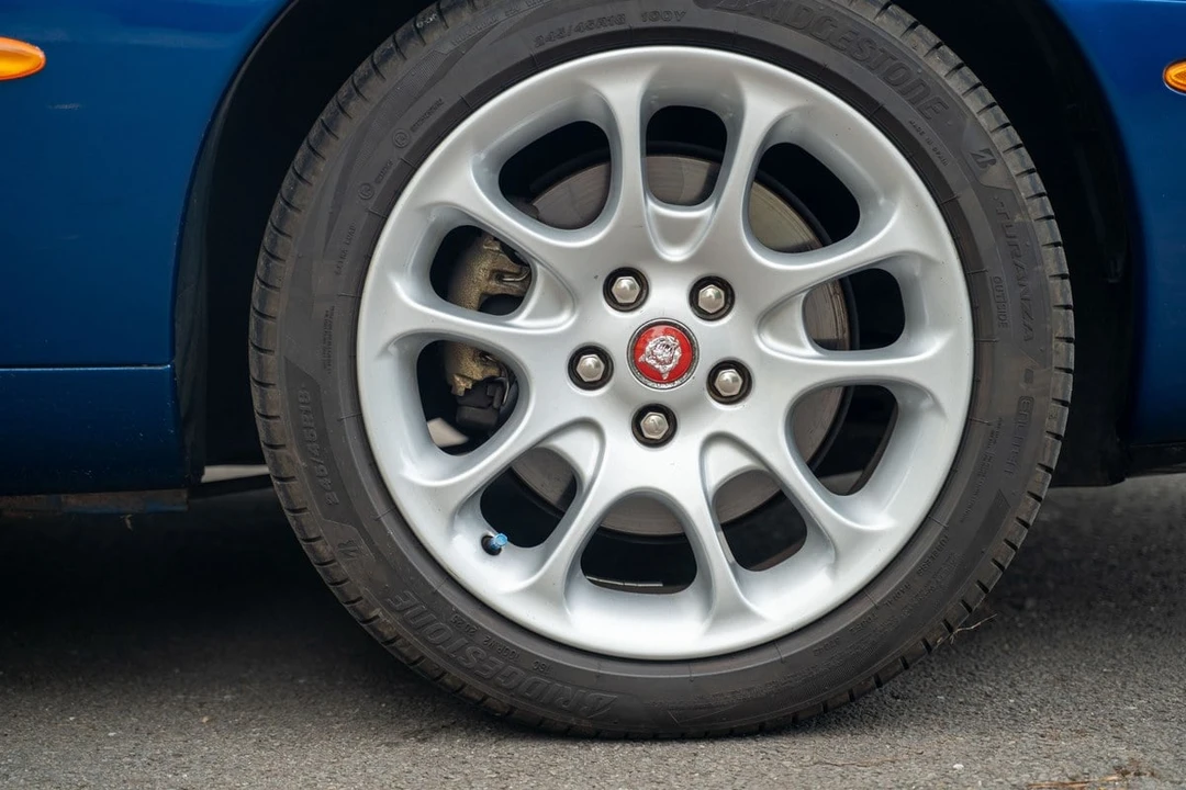 1999 Jaguar X100 XKR - Image 18 of 30