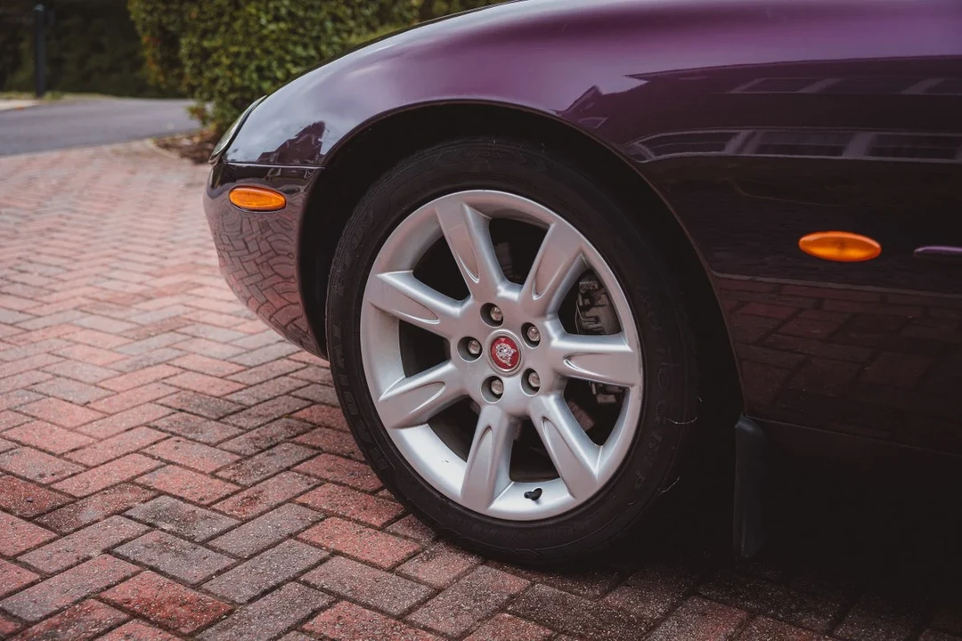 1999 Jaguar X100 XKR - Image 24 of 30