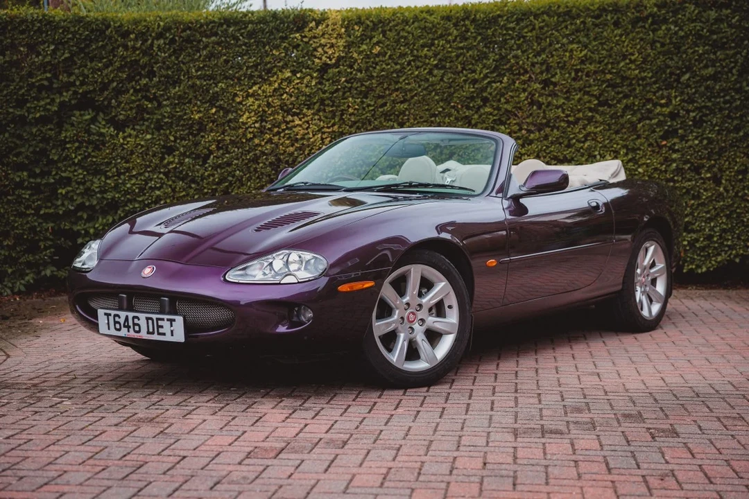 1999 Jaguar X100 XKR - Image 17 of 30