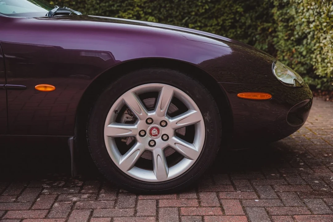 1999 Jaguar X100 XKR - Image 25 of 30