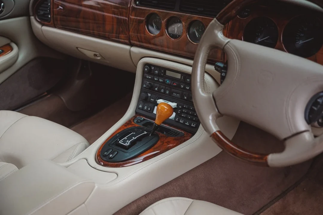 1999 Jaguar X100 XKR - Image 30 of 30