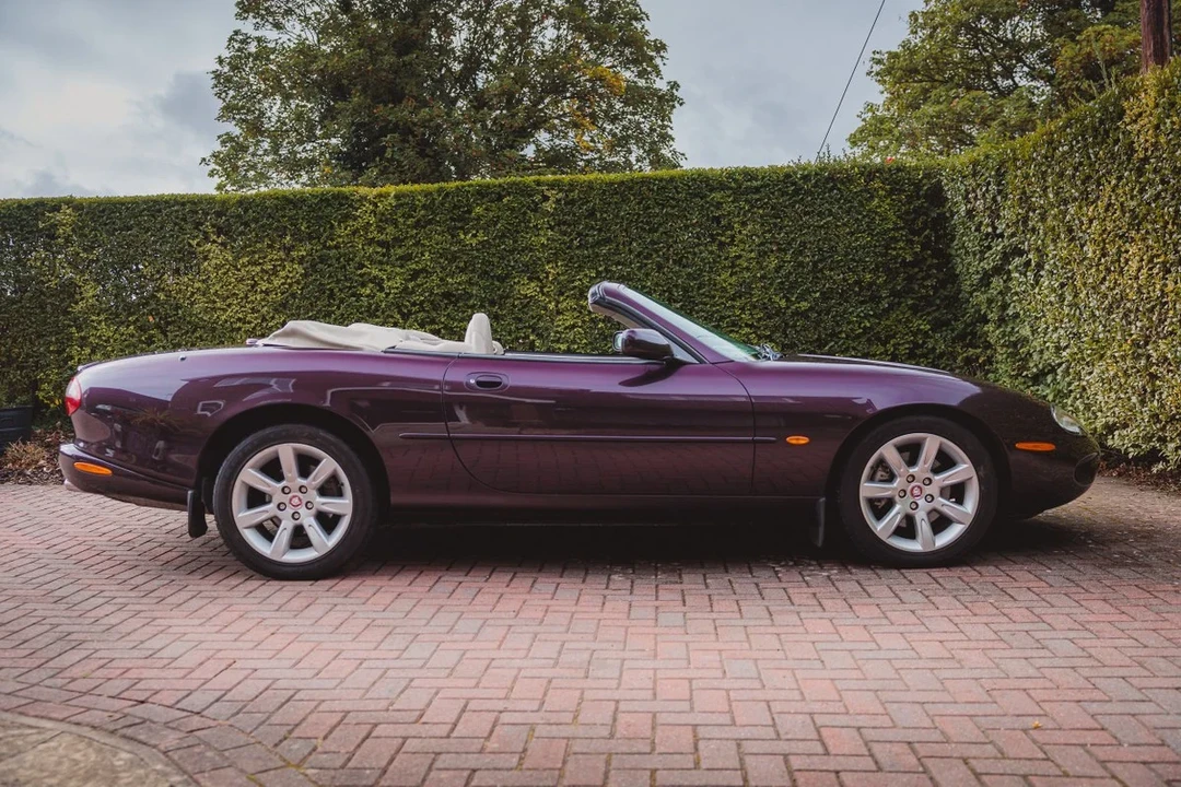 1999 Jaguar X100 XKR - Image 13 of 30