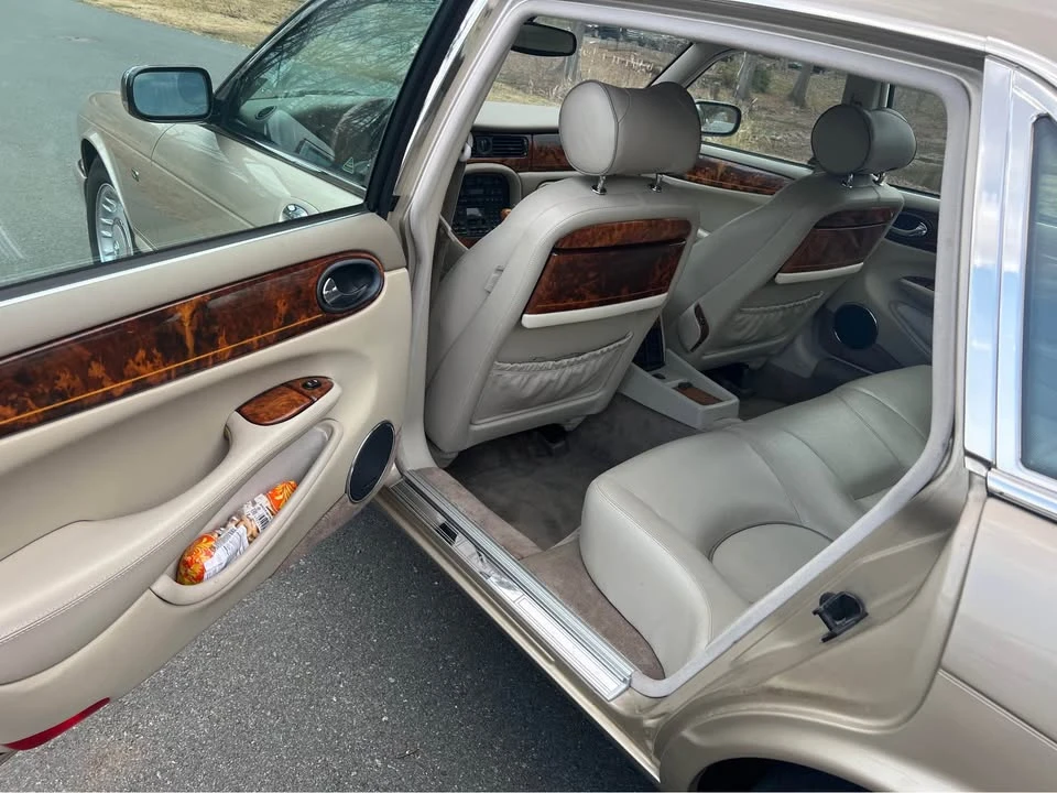 1999 Jaguar X308 XJ - Image 5 of 8