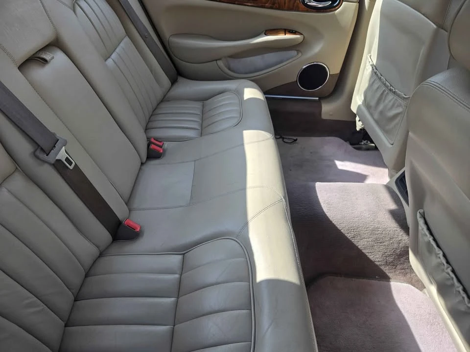 1999 Jaguar X308 XJ - Image 7 of 9