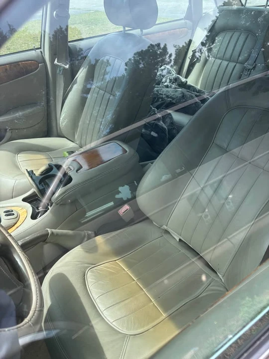 1999 Jaguar X308 XJ - Image 4 of 6