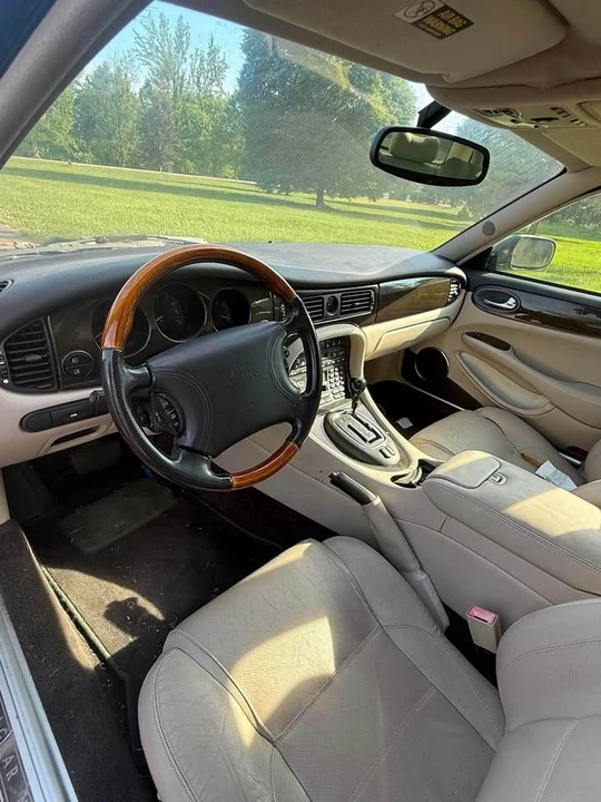 1999 Jaguar X308 XJ - Image 12 of 13
