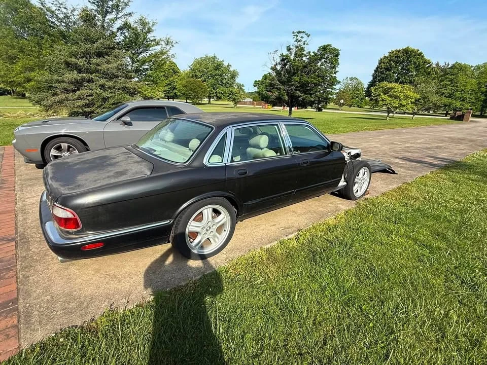 1999 Jaguar X308 XJ - Image 3 of 13
