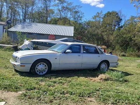 1999 Jaguar Vanden Plas Luxury