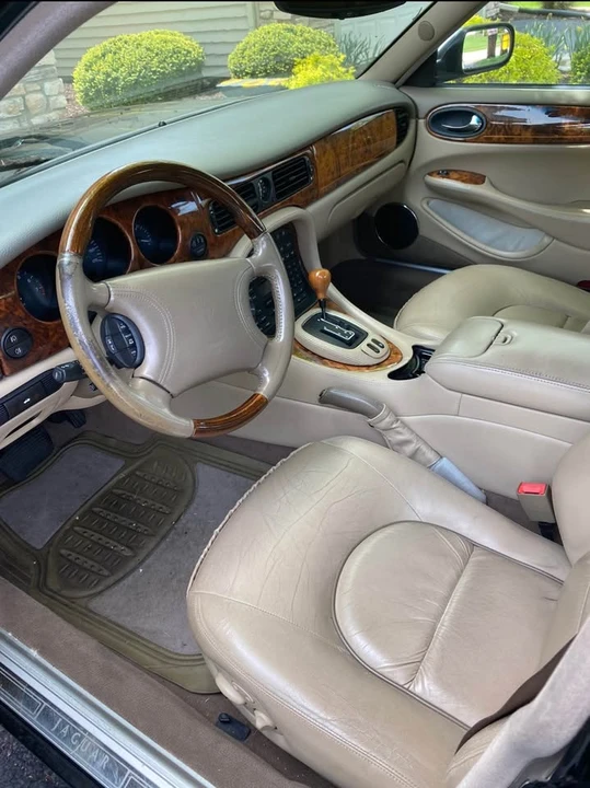 1999 Jaguar X308 XJ - Image 11 of 12