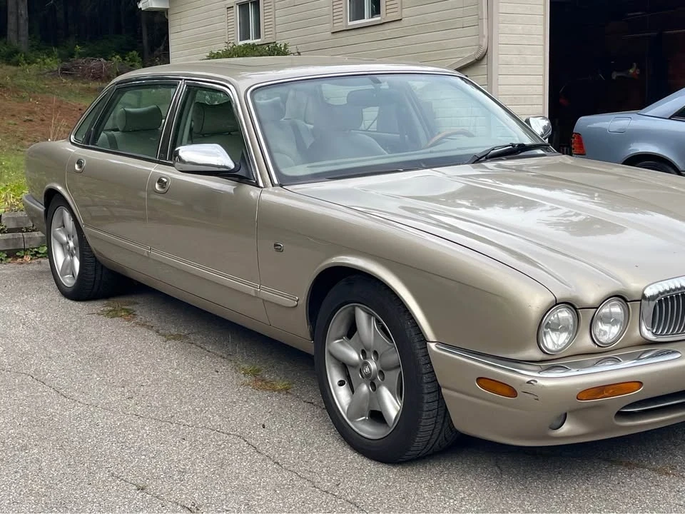 1999 Jaguar X308 XJ - Image 4 of 11