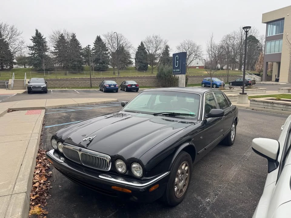1999 Jaguar X308 XJ - Image 2 of 13