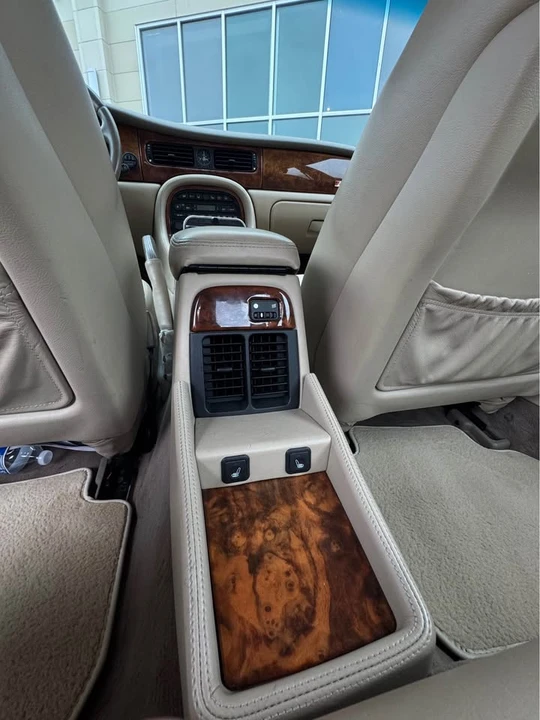 1999 Jaguar X308 XJ - Image 11 of 13