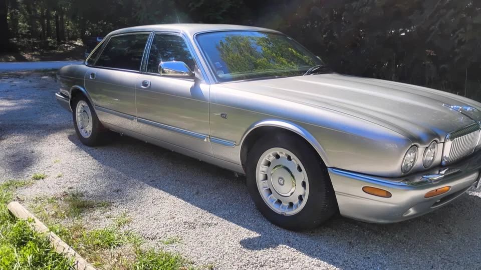 1999 Jaguar X308 XJ - Image 2 of 5