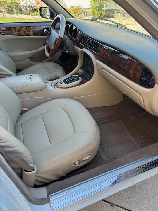 1999 Jaguar X308 XJ - Image 11 of 11