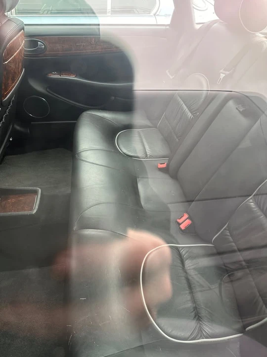 1999 Jaguar X308 XJ - Image 6 of 6