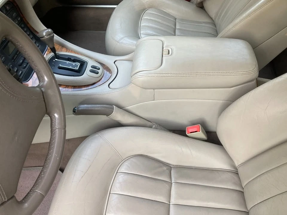 1999 Jaguar X308 XJ - Image 4 of 6