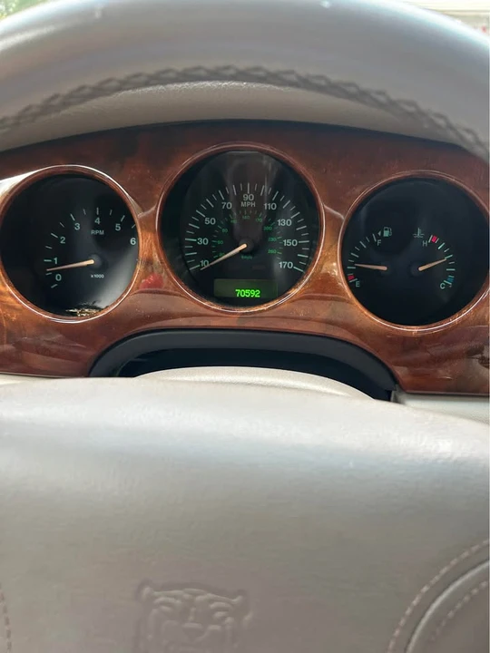 1999 Jaguar X308 XJ - Image 2 of 10