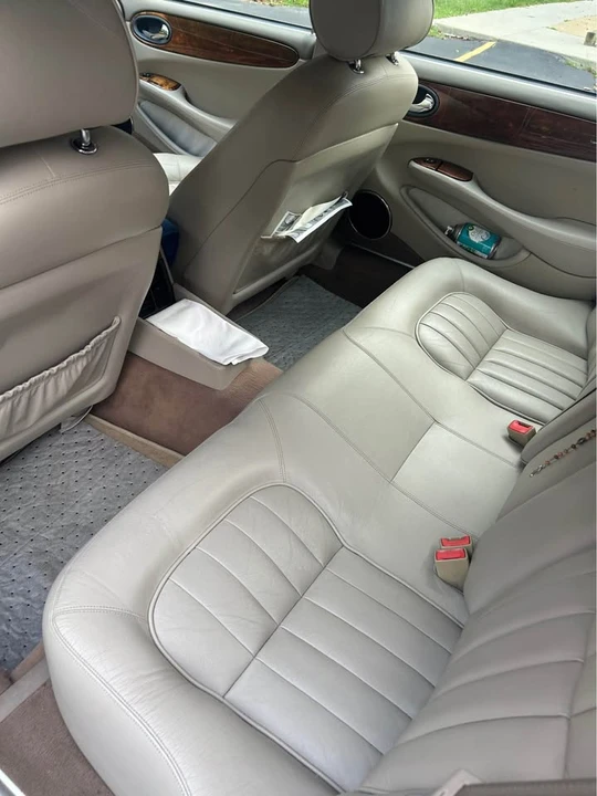 1999 Jaguar X308 XJ - Image 3 of 10