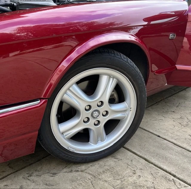 1999 Jaguar X308 XJR - Image 9 of 12