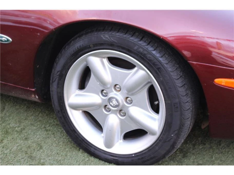 1999 Jaguar XK - Image 8 of 13