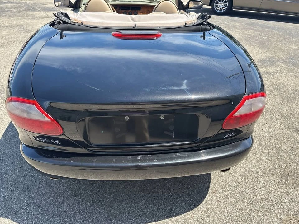 1999 Jaguar XK - Image 7 of 10