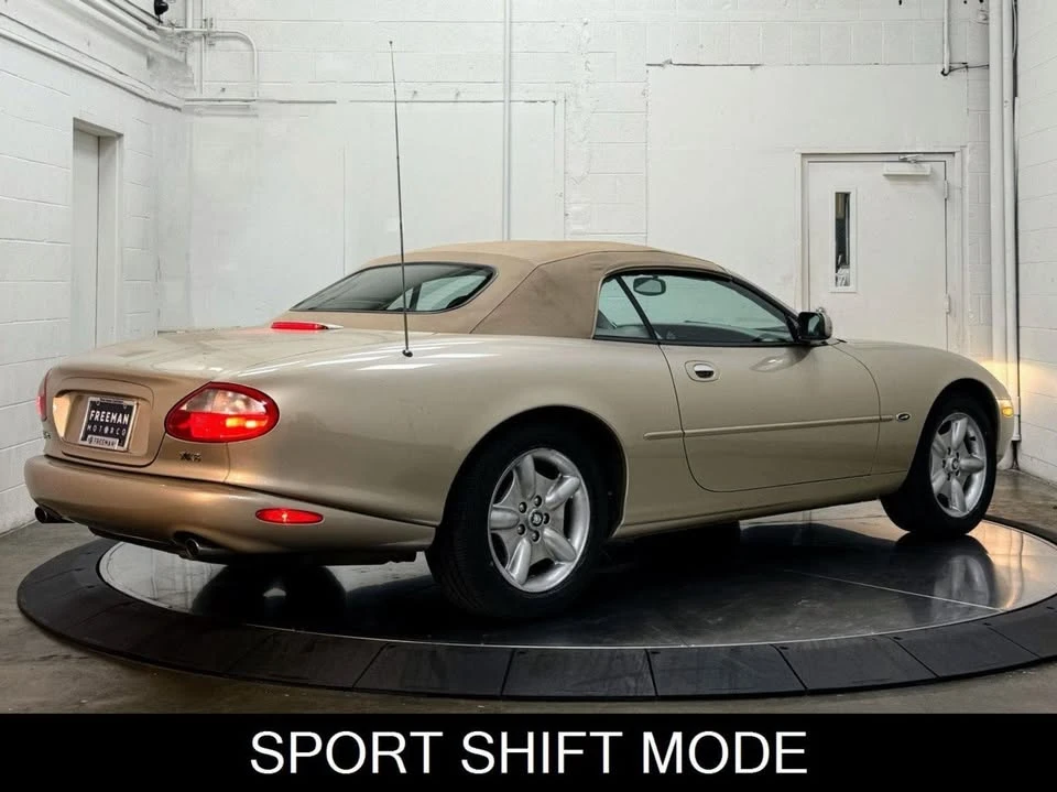 1999 Jaguar X100 XK8 - Image 9 of 20