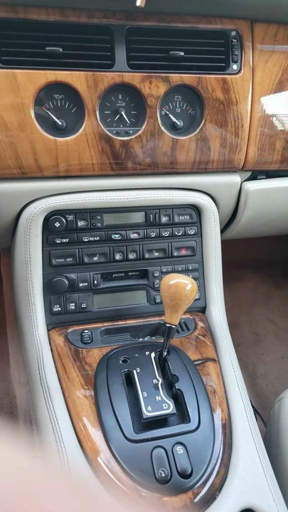 1999 Jaguar X100 XK8 - Image 7 of 15