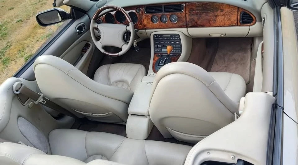 1999 Jaguar X100 XK8 - Image 4 of 6