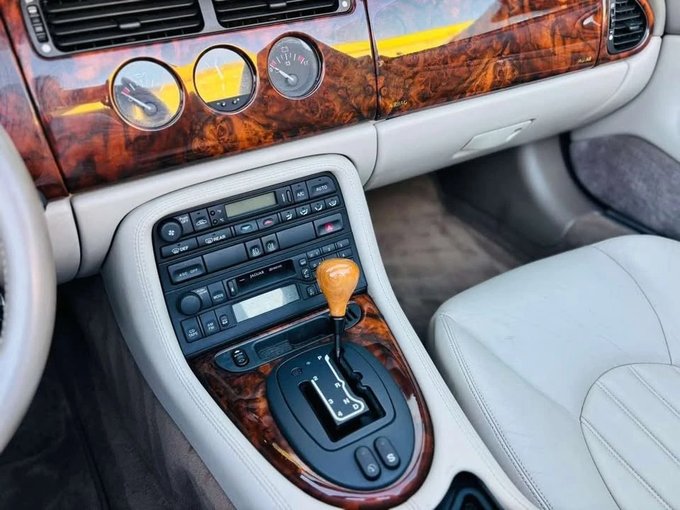 1999 Jaguar X100 XK8 - Image 16 of 20