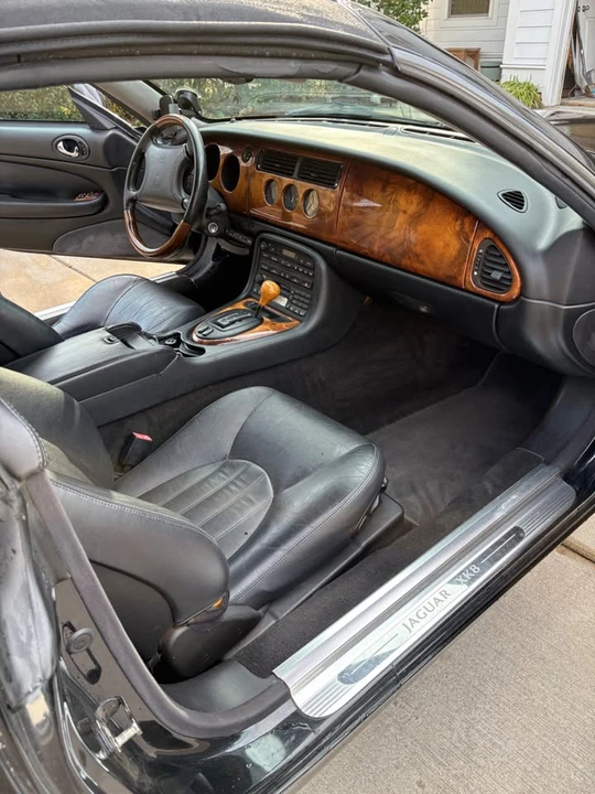 1999 Jaguar X100 XK8 - Image 4 of 6