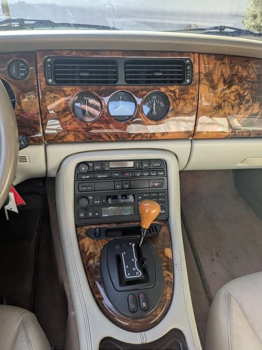 1999 Jaguar X100 XK8 - Image 12 of 18