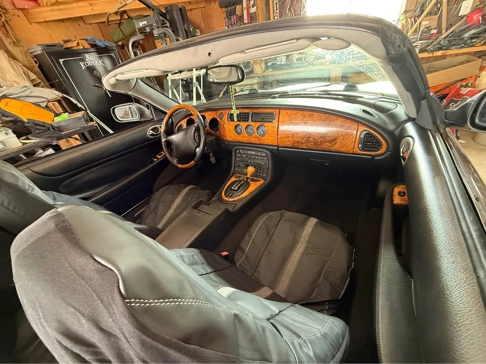 1999 Jaguar X100 XK8 - Image 4 of 5