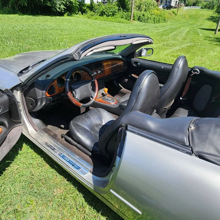 1999 Jaguar X100 XK8 - Image 3 of 6