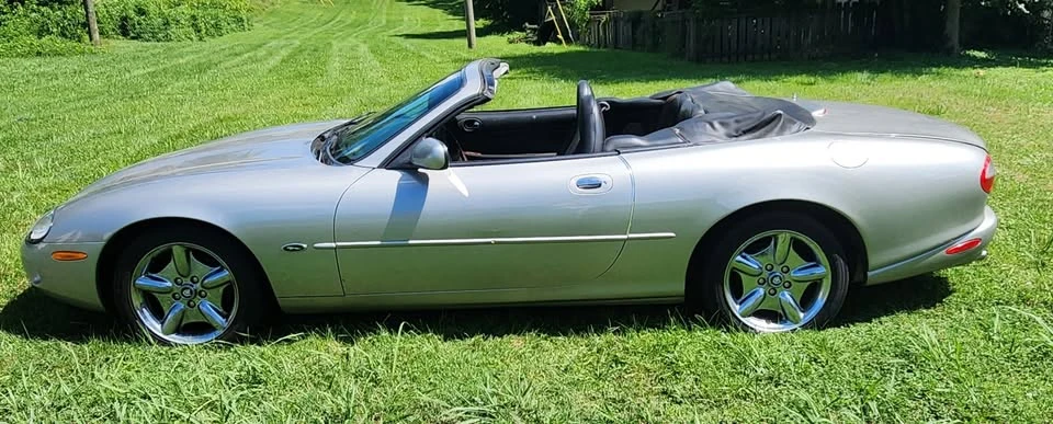 1999 Jaguar X100 XK8 - Image 2 of 6