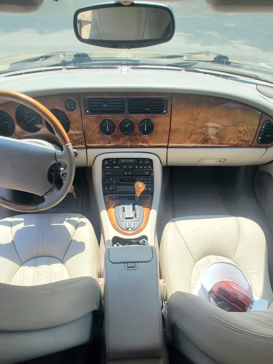 1999 Jaguar X100 XK8 - Image 15 of 20