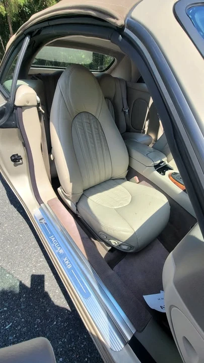 1999 Jaguar X100 XK8 - Image 13 of 20
