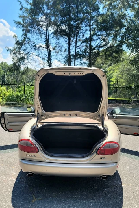 1999 Jaguar X100 XK8 - Image 9 of 20