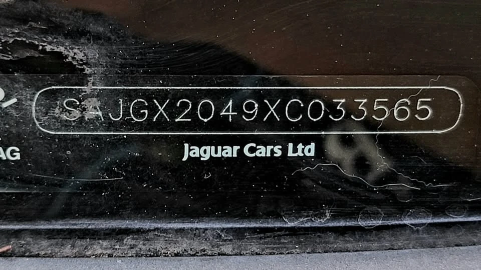1999 Jaguar X100 XK8 - Image 10 of 20