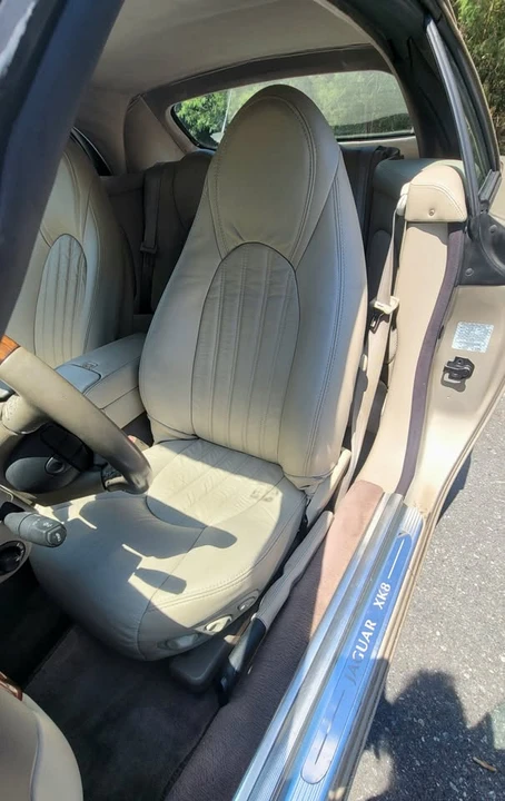 1999 Jaguar X100 XK8 - Image 14 of 20