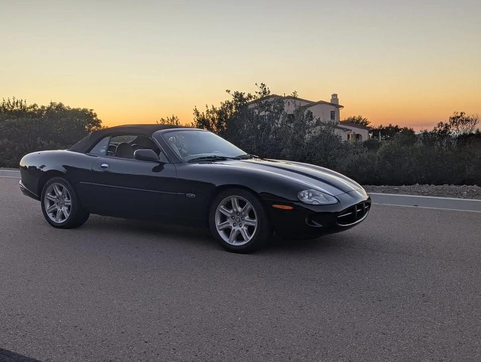 1999 Jaguar X100 XK8 - Image 10 of 20