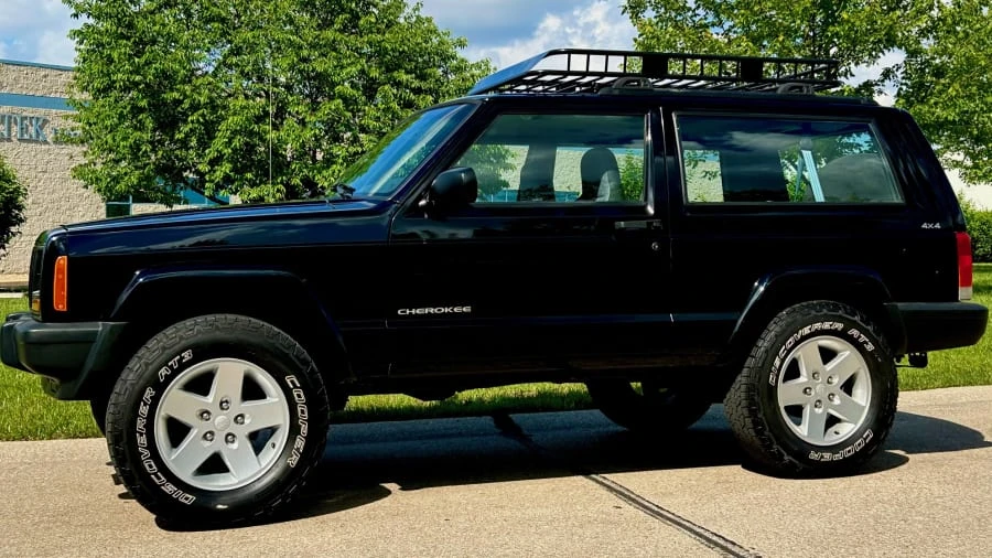 1999 Jeep XJ Cherokee - Image 8 of 14