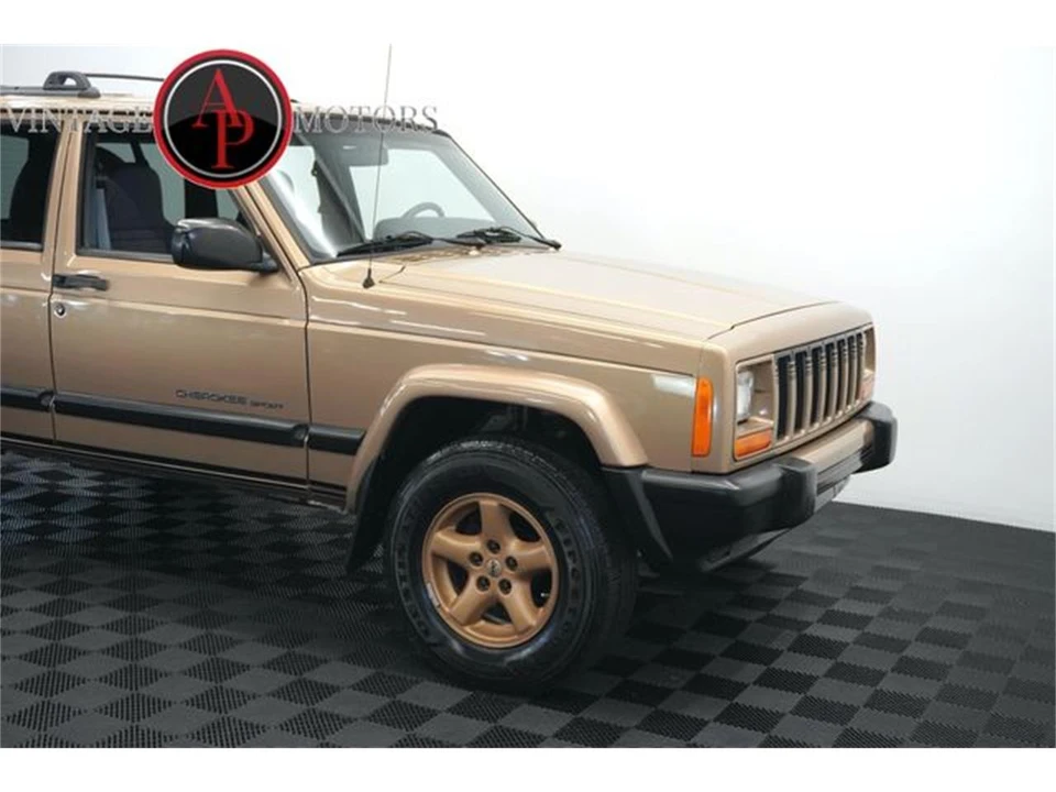 1999 Jeep XJ Cherokee - Image 30 of 31