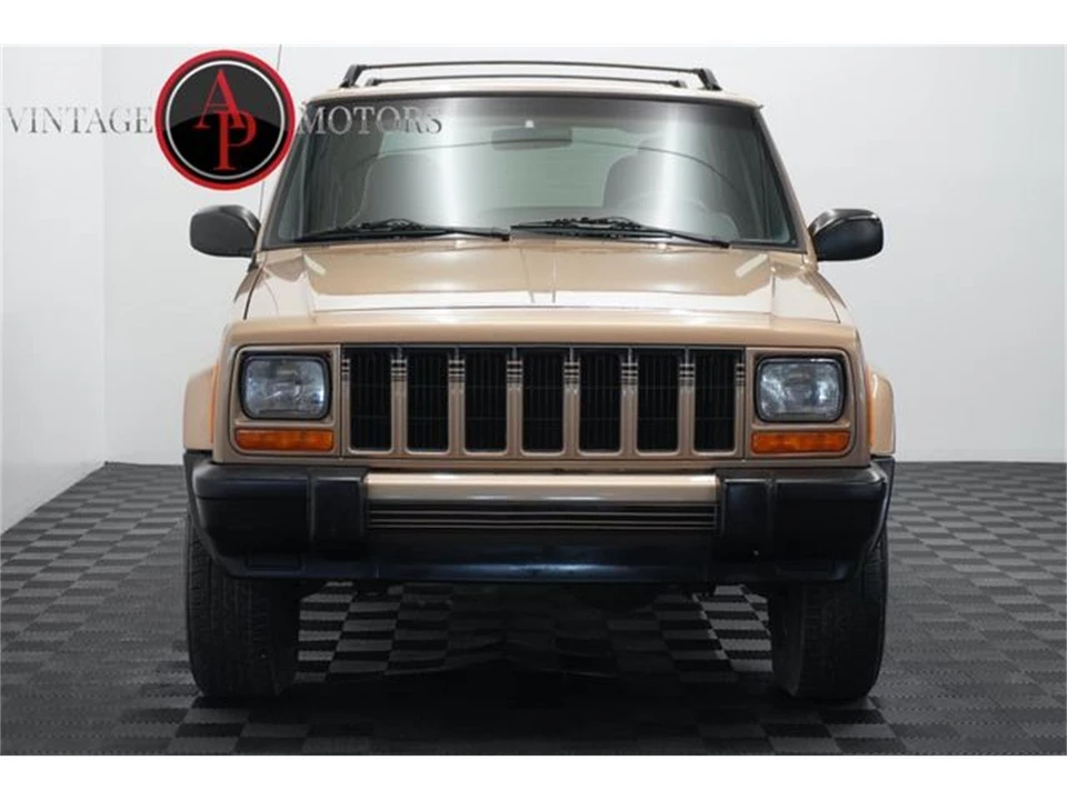 1999 Jeep XJ Cherokee - Image 19 of 31